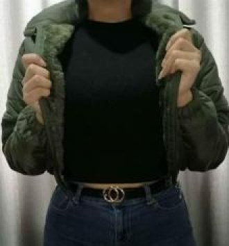 CASACAS IMPERMEABLES EN CROP  - COLOR  VERDE MILITAR
